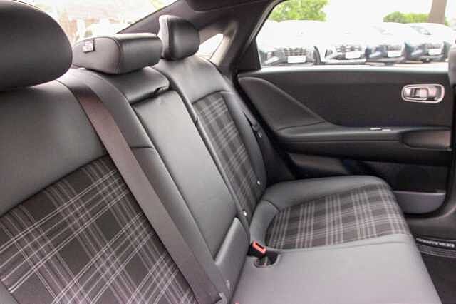 Hyundai IONIQ 6 E(325ps) First Edition 77kWh Dual MotorAWD