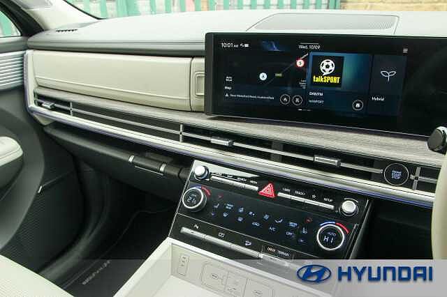 Hyundai SANTA FE 1.6 TGDi Hybrid Ultimate 5dr 4WD Auto