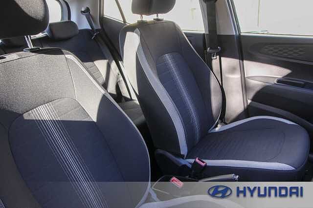 Hyundai i10 1.0 MPi SE Connect 5dr Auto