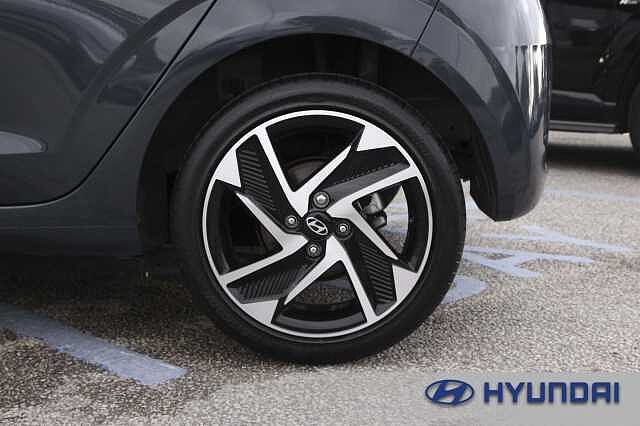 Hyundai i10 1.0 [63] Premium 5dr Auto [Nav]