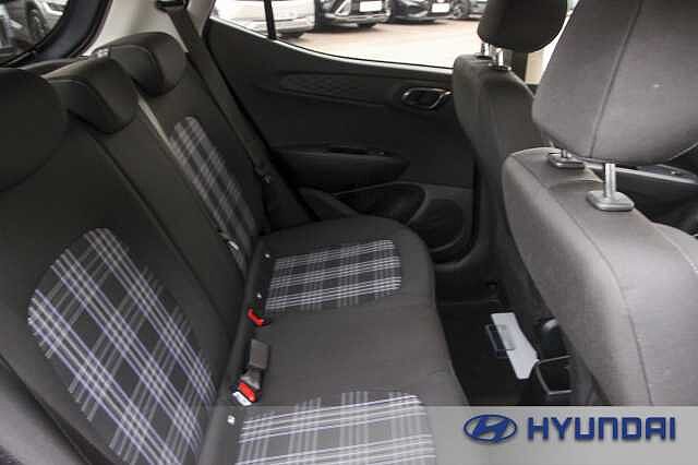 Hyundai i10 1.0 [63] Premium 5dr Auto [Nav]