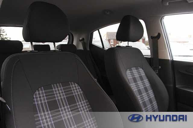 Hyundai i10 1.0 [63] Premium 5dr Auto [Nav]