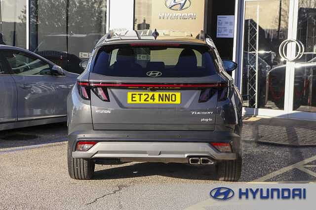 Hyundai TUCSON 1.6T Plug-in Hybrid Premium 5dr 4WD Auto
