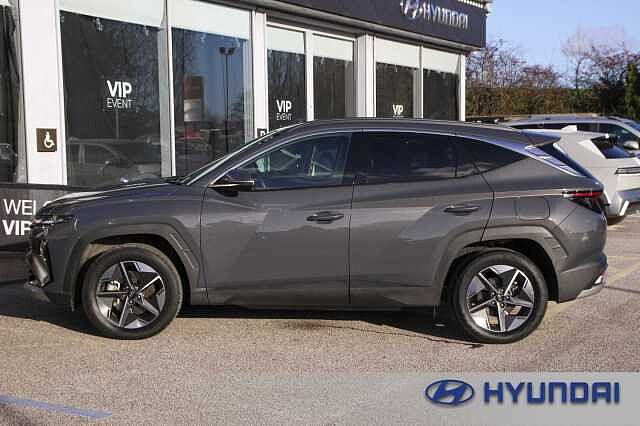 Hyundai TUCSON 1.6T Plug-in Hybrid Premium 5dr 4WD Auto