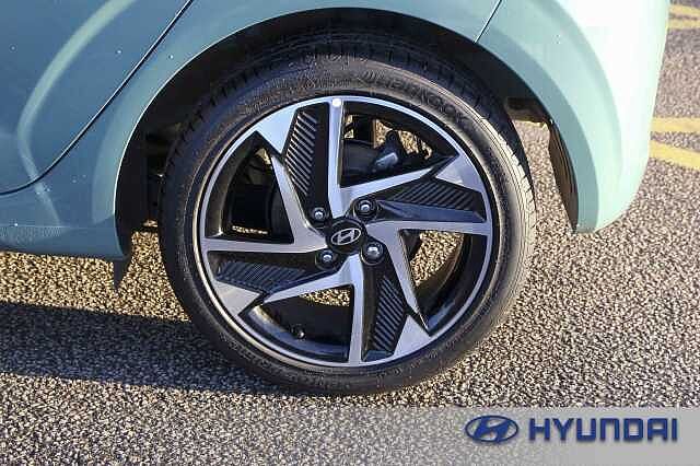 Hyundai i10 1.2 [79] Premium 5dr Auto [Nav]