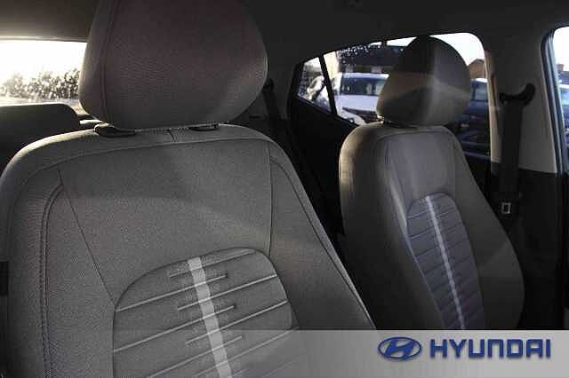 Hyundai i10 1.2 [79] Premium 5dr Auto [Nav]