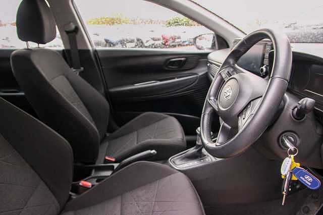 Hyundai BAYON 1.0 T-GDi 100ps SE Connect 48 Volt MHEV DCT