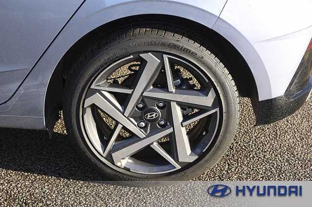 Hyundai i20 1.0T GDi Premium 5dr DCT