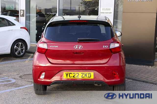 Hyundai i10 1.0 MPi Premium 5dr Auto