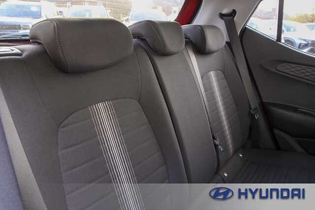 Hyundai i10 1.0 MPi Premium 5dr Auto