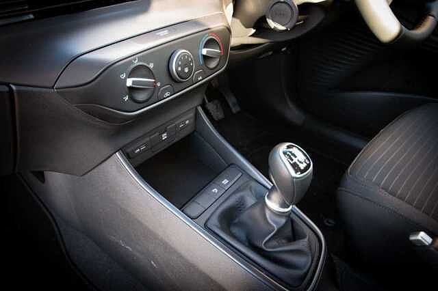 Hyundai i20 1.0 T-GDi 100ps SE Connect 48 Volt Hybrid DCT
