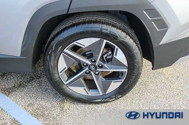 Hyundai TUCSON 1.6T Premium 5dr