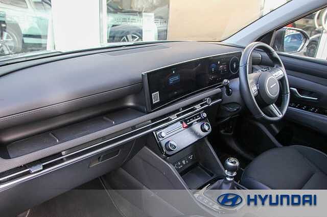 Hyundai TUCSON 1.6T Premium 5dr