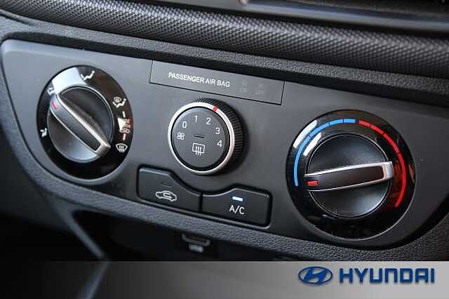 Hyundai i10 1.2 MPi SE Connect 5dr