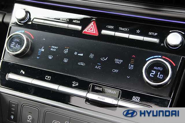 Hyundai SANTA FE 1.6 TGDi 239 Hybrid Calligraphy 5dr 4WD Auto