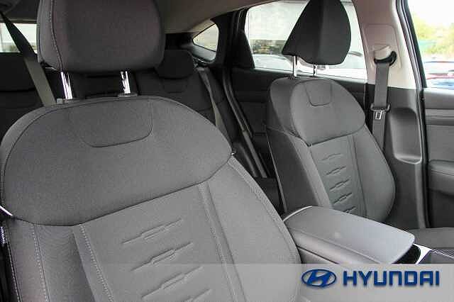 Hyundai TUCSON 1.6T 48V MHD Advance 5dr DCT